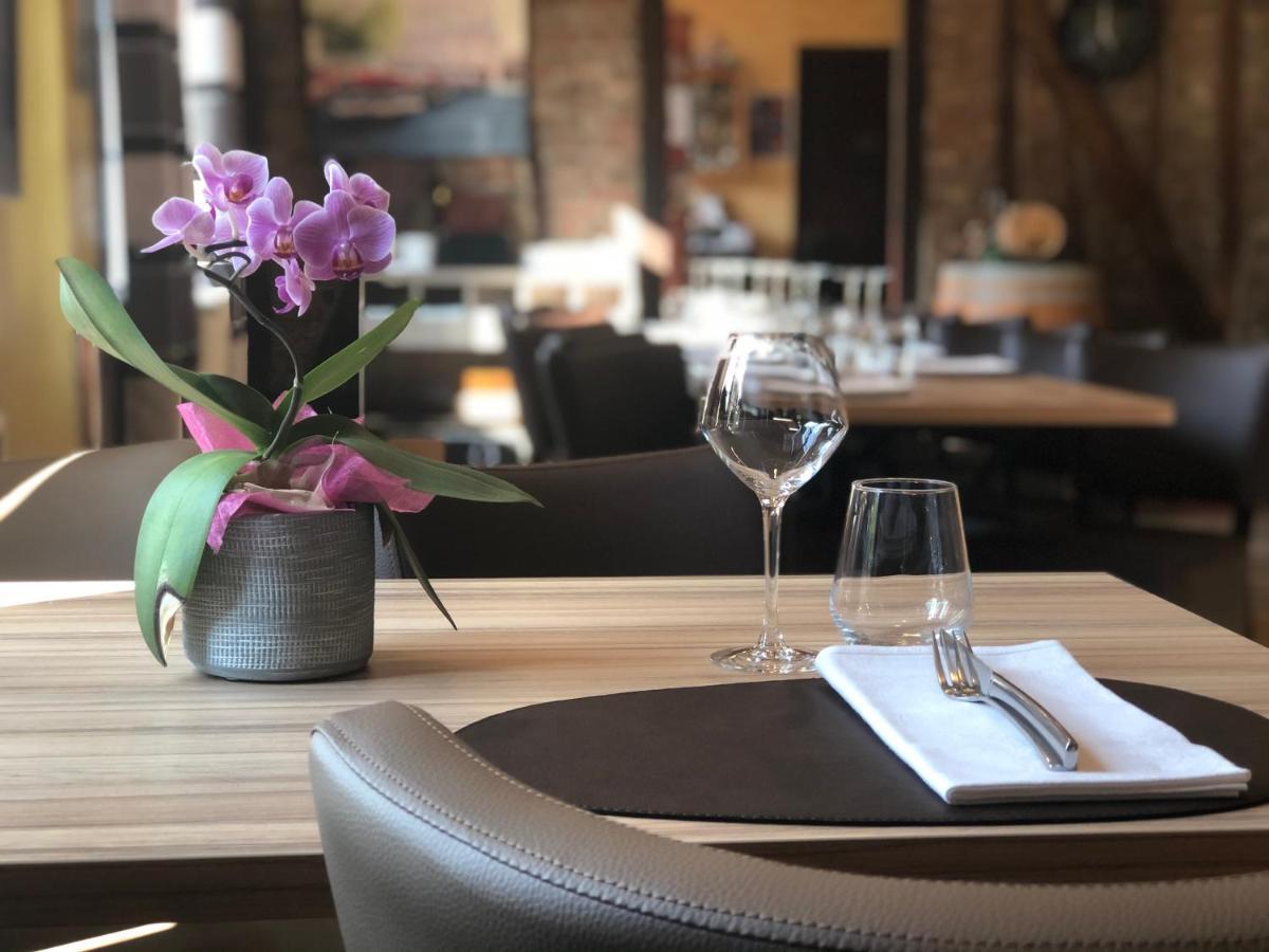 Inn L'auberge Fleurie Heilly